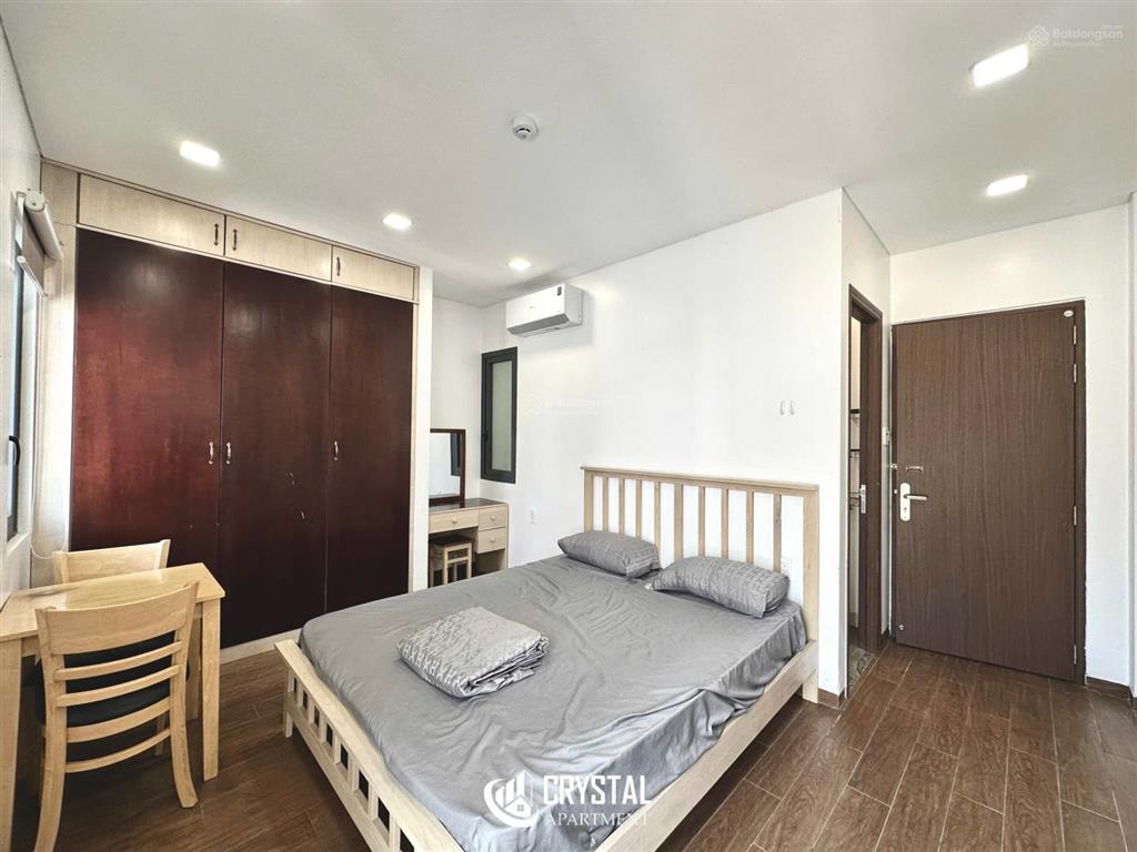 Khai trương phòng mới 100% cửa sổ  ban công "chợ phạm văn hai