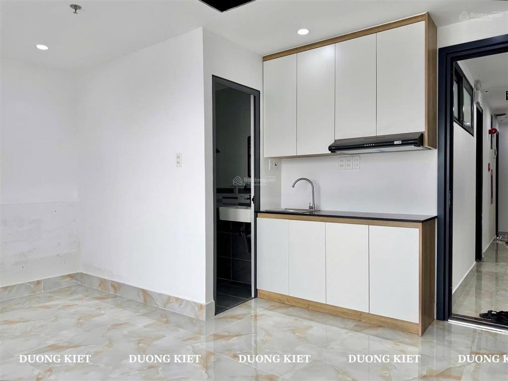 Căn hộ mini studio  penthouse ban công cực thoáng full nội thất