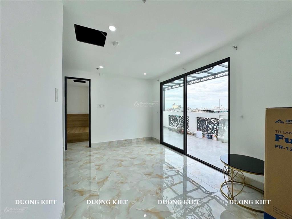 Căn hộ mini studio  penthouse ban công cực thoáng full nội thất