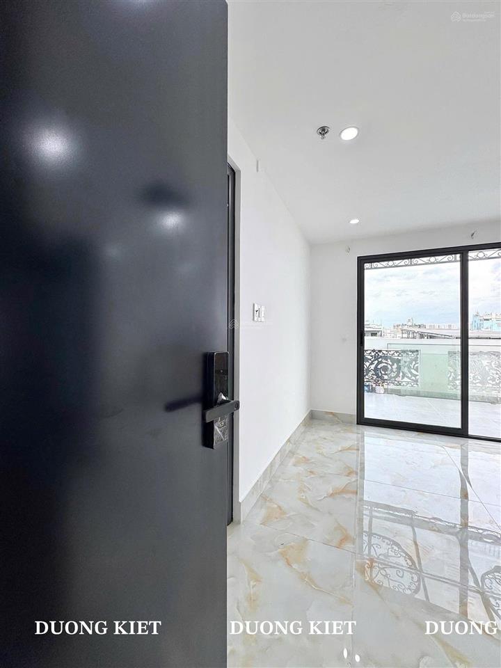 Căn hộ mini studio  penthouse ban công cực thoáng full nội thất