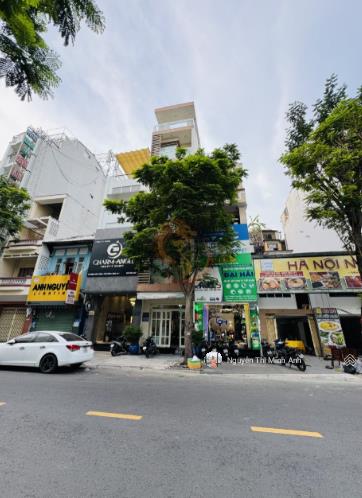 Tài sản hiếm hoi ngang 12.9*16m sát phường nguyễn thái bình quận 1 chỉ 127 tỷ