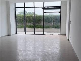 Bán shophouse 2 tầng giá 6.2 tỷ, 130m2 c/c p long trường, cđt điền phúc thành, tiện kinh doanh, ở