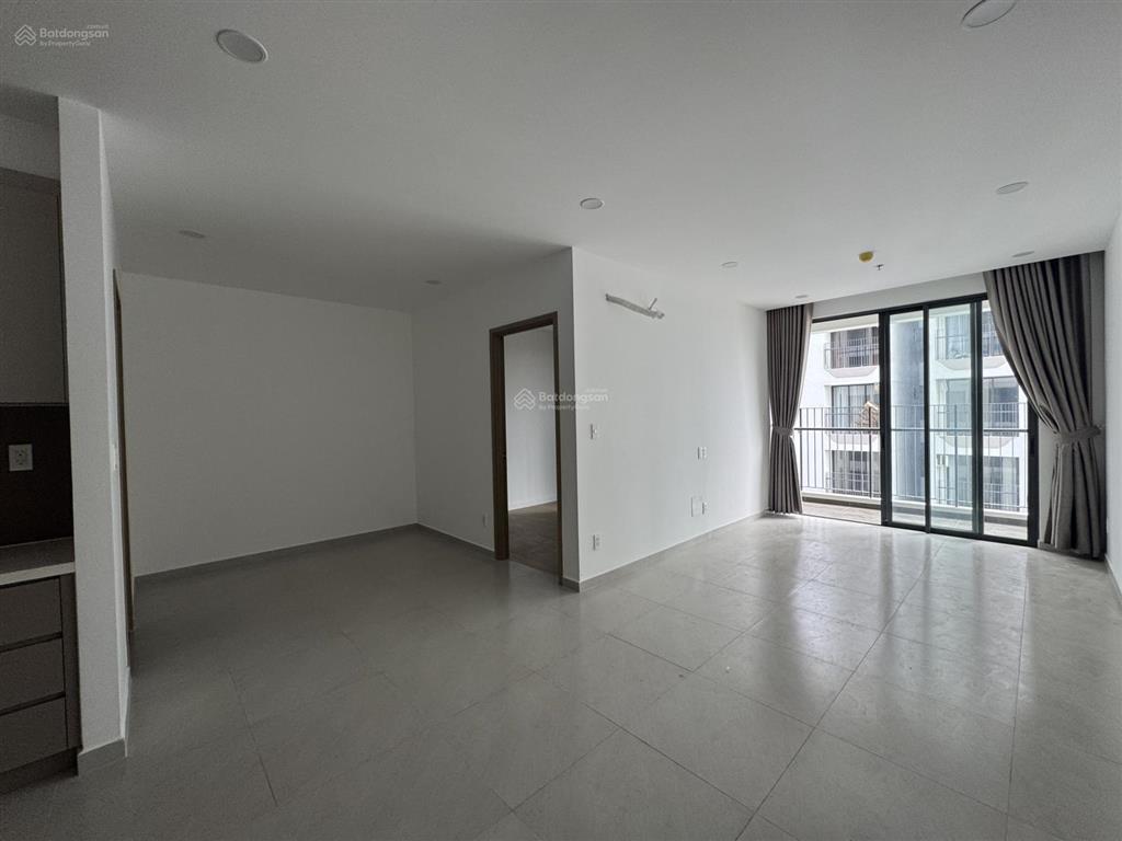 Cho thuê căn 1pn + 1wc view hồ bơi giá 5.5tr chung cư mt eastmark city, bao pql. nhà mới 100%