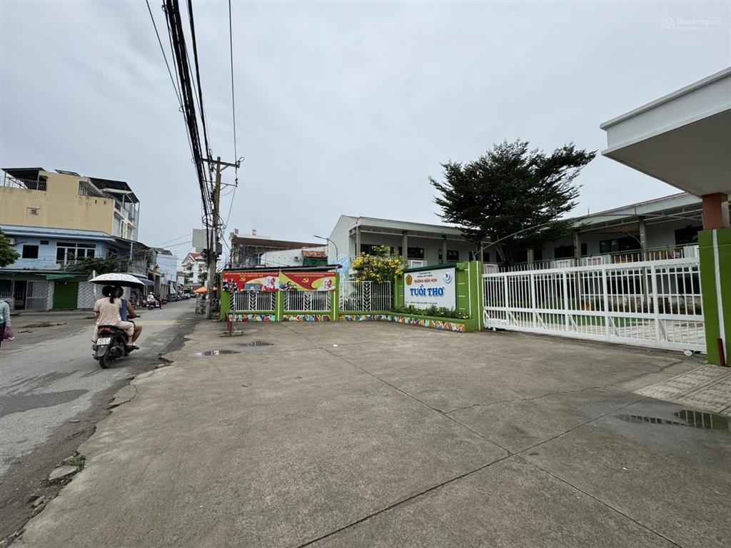 Bán nền 90m2 rio centro giá nhỉnh 65tr/m2 rẻ nhất khu vực, xây được 5 tầng. đối diện chung cư ricca