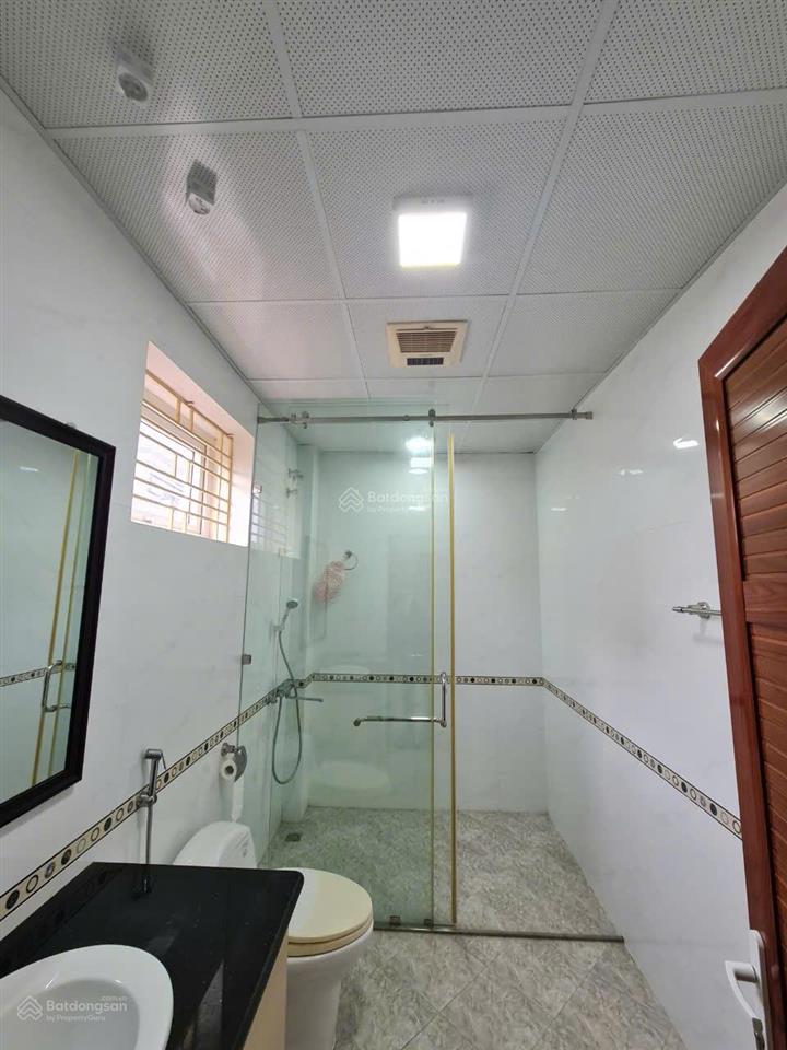 Tòa nhà lương khánh thiện cho thuê giá 60 triệu 1 tháng