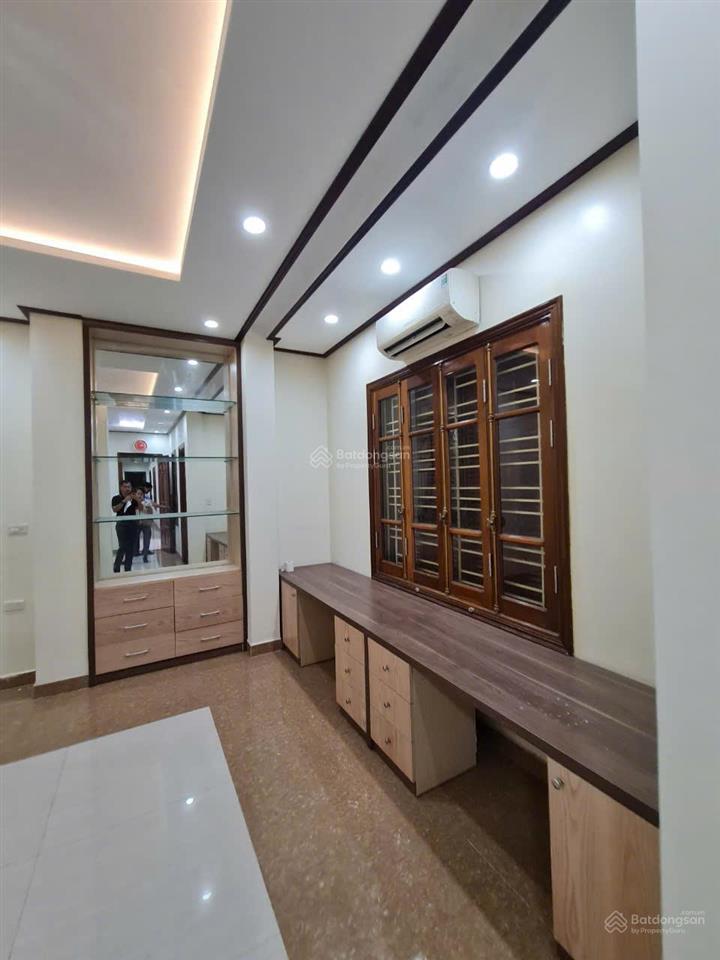 Tòa nhà lương khánh thiện cho thuê giá 60 triệu 1 tháng