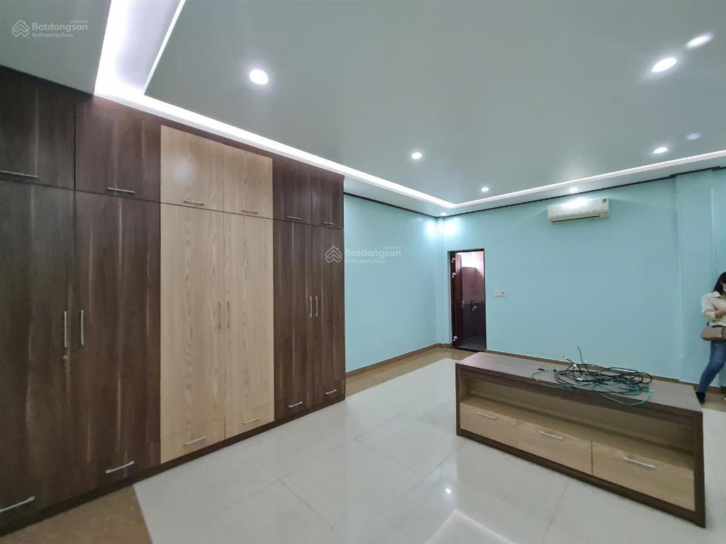 Tòa nhà lương khánh thiện cho thuê giá 60 triệu 1 tháng
