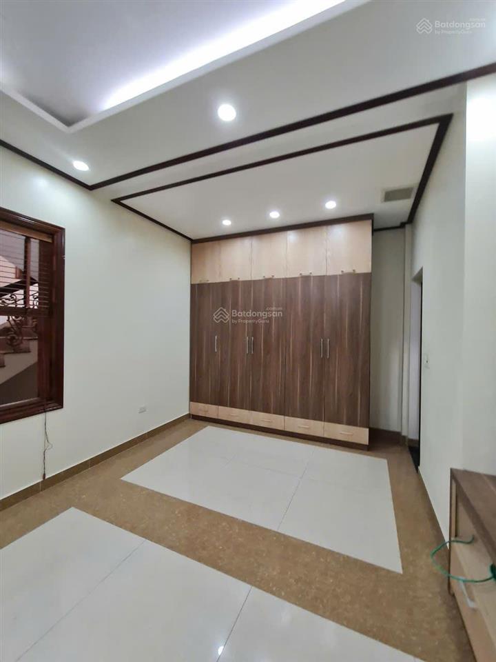 Tòa nhà lương khánh thiện cho thuê giá 60 triệu 1 tháng