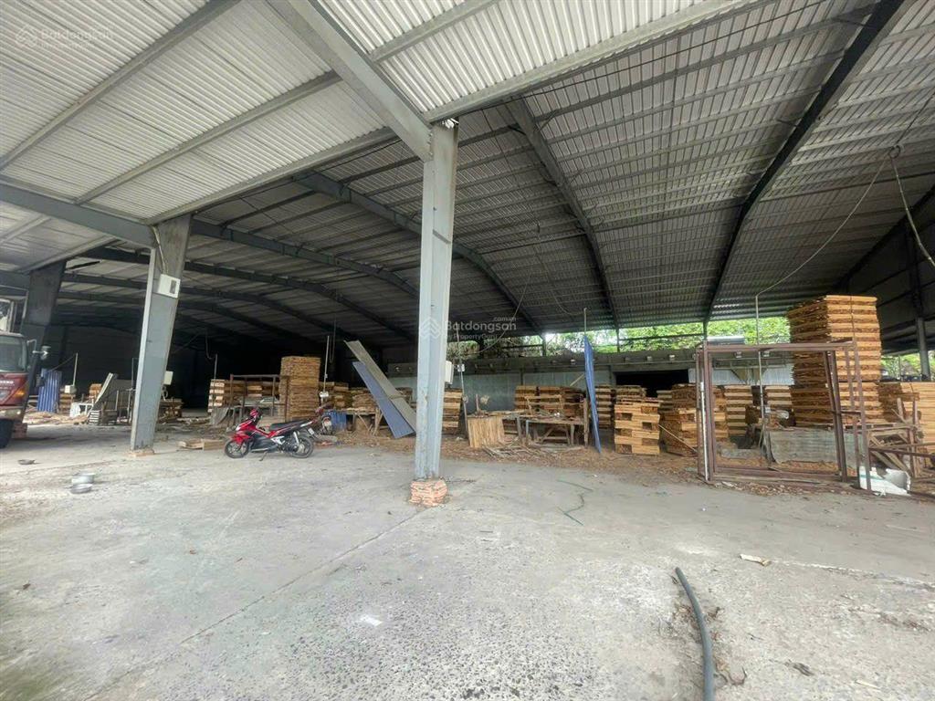 Bán đất tặng nhà xưởng quy hoạch skc thống nhất đồng nai