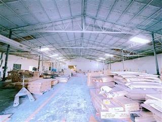 Cho thuê nhà xưởng và đất siêu rẻ tân an vĩnh cửu 6000m2. giá 60tr