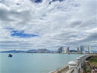Bán đất tặng nhà cấp 4 gần biển đường phùng hưng, nha trang dt 219m2, giá 15 tỷ