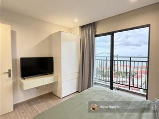 Bán căn hộ  căn góc view trực diện biển 3 phòng ngủ  2 vệ sinh  84,6m2  5,3 tỷ (đã có sổ đỏ)