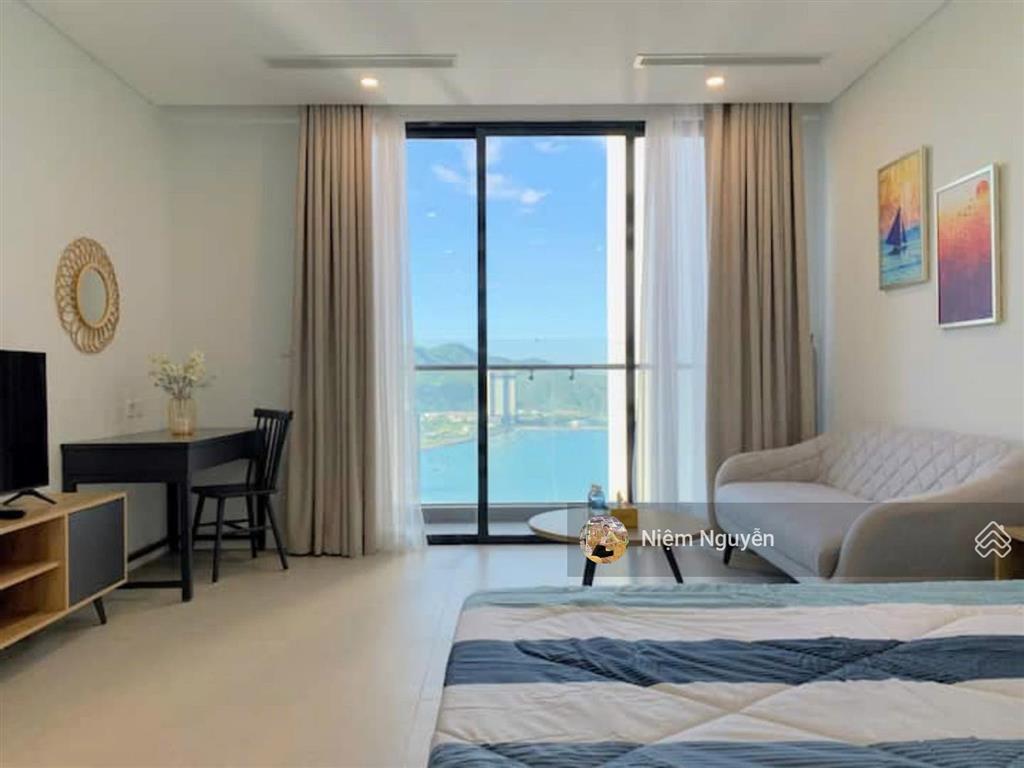Bán căn hộ view biển giá tốt chỉ 3 tỷ 150 triệu  toà seniabay 26 phạm văn đồng nha trang