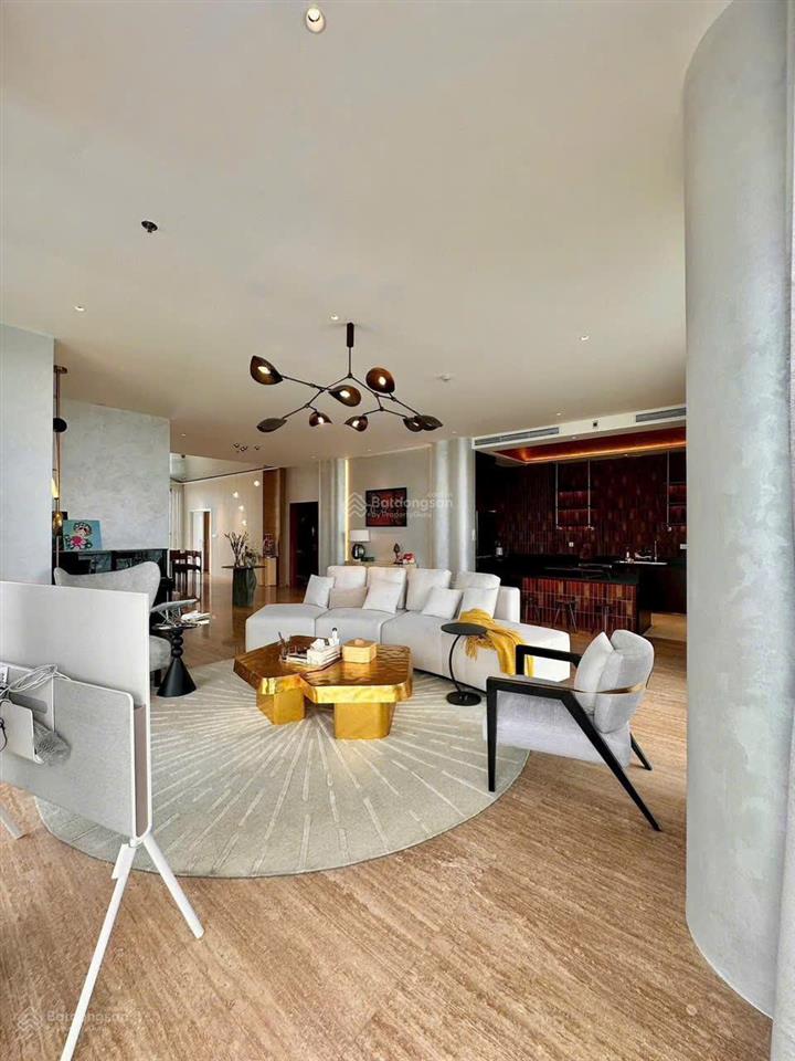 Cơ hội độc quyền siêu phẩm penthouse the antonia 270m2 giá tốt