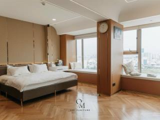 Bán cặp góc vip nhất midtown 2 căn đập thông lầu cao view sông và công viên giá 32 tỷ .0903 626 ***