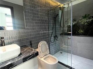 Độc quyền cho thuê biệt thự song lập sang trọng bậc nhất khu mỹ hưng với 5 phòng ngủ đẳng cấp