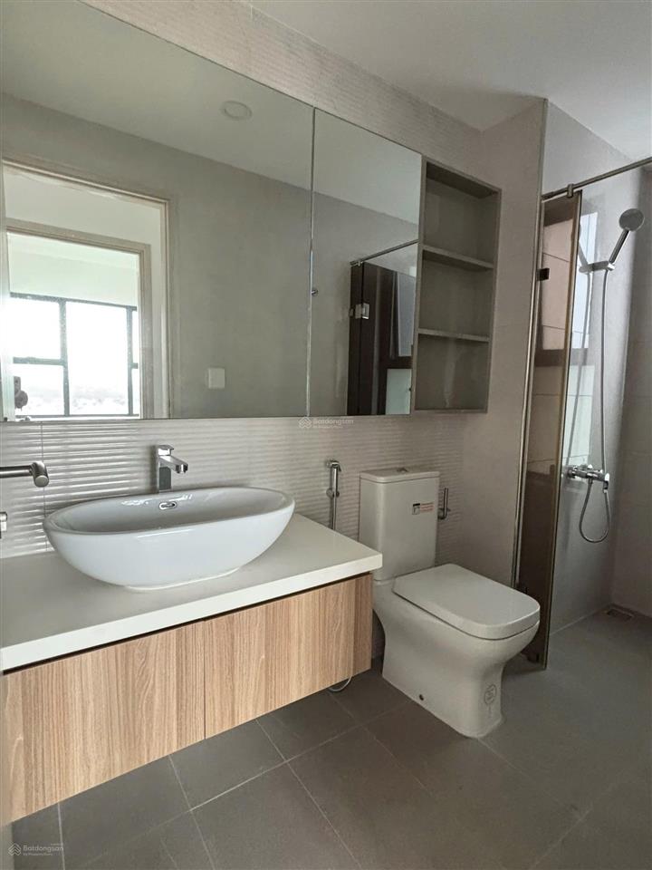 Gấp bán sang cọc hưng phúc 2pn 80m giá 8 tỷ view bt suất spa