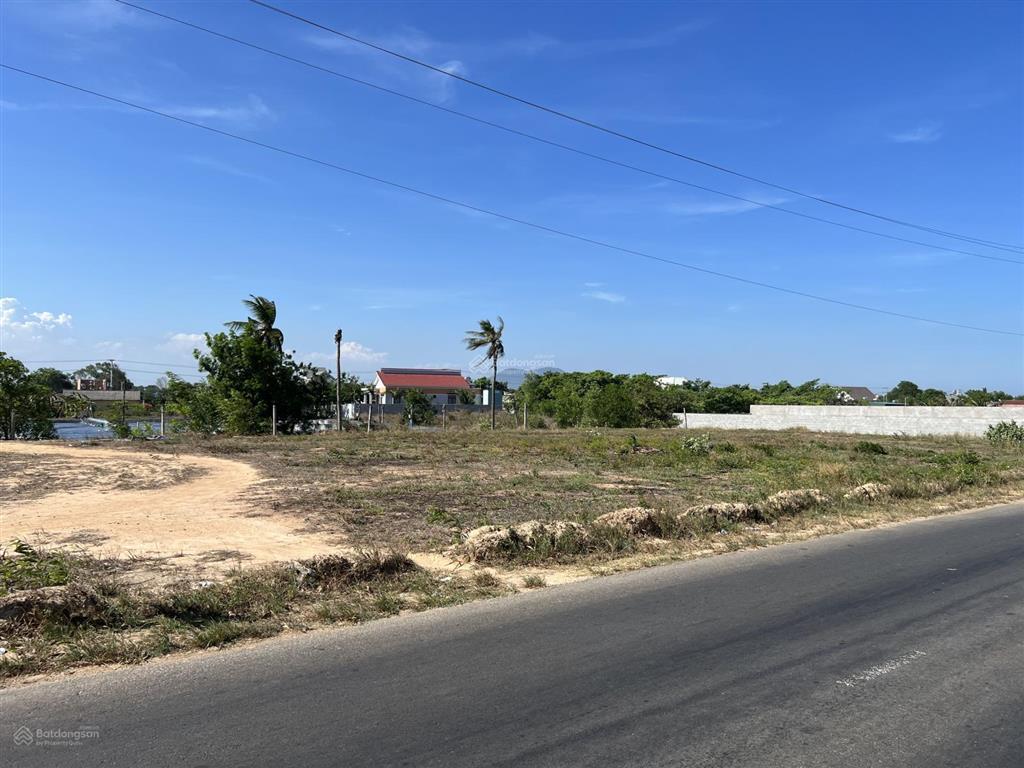 Bán đất mặt tiền hùng vương, lagi, bình thuận (cũ), 5x20m, full thổ cư, sổ đỏ giá 2,2 tỷ