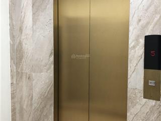 Tôi cho thuê nhà lô góc, đẹp, phố triệu việt vương, thang máy, 205m2x 8.5t nhà hàng, kd, vp 101 tr