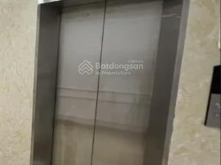 Tôi cho thuê nhà căn góc, đẹp, phố đào tấn, thang máy nhà hàng, kinh doanh, vp 152m2* 4.5t  51 tr