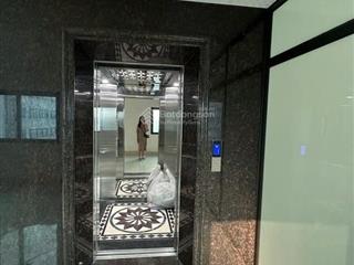 Tôi cho thuê nhà mới, 2 mặt đường, thang máy, pccc, vp, nhà hàng, kd, 210m2 6t, phố hàm long84 tr