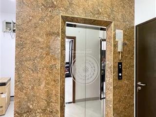 Mình cho thuê nhà căn góc, đẹp, phố nguyễn khánh toàn nhà hàng, kinh doanh, vp 95m2* 4.5t  32 tr