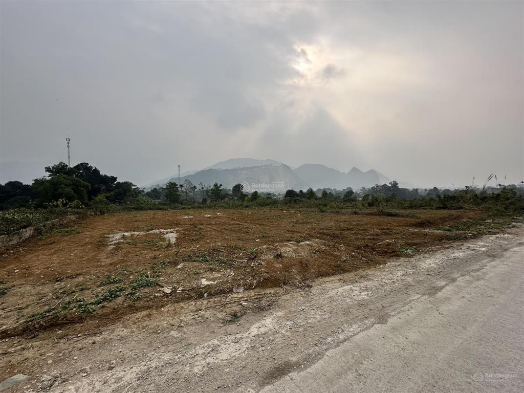 Cần bán lô đất đẹp mặt tiền lớn vị trí tiềm năng tại nhuận trạch, lương sơn, hòa bình