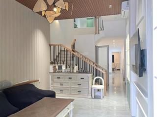 Villa mini 3hồ bơi  mặt tiền sơn trà dòng tiền 50tr/tháng  gần cầu rồng