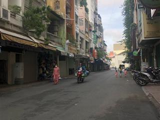 Tìm nhà đầu tư chdv cao cấp  vị trí gần chợ bến thành, dt 7.5x25m, nở hậu. giá chỉ 68 tỷ