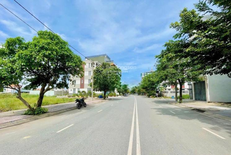 Bắt nhịp phát triển bắc sài gòn 127.3m2 đất full thổ cư  kdc gia phú. giá 11.5 tỷ