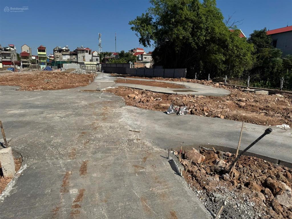 Chính chủ bán lô góc vip 3 mặt thoáng, view công viên, đẹp nhất dự án bích sơn central point