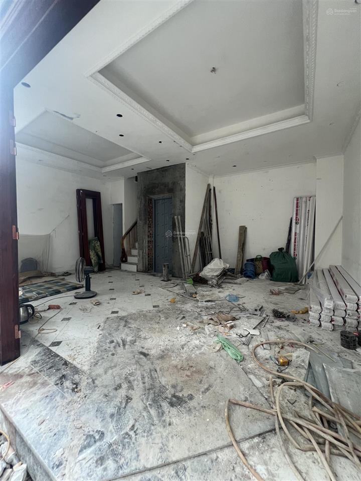 Chính chủ bán nhà tại đường tây hồ, 7 tầng thang máy giá đầu tư