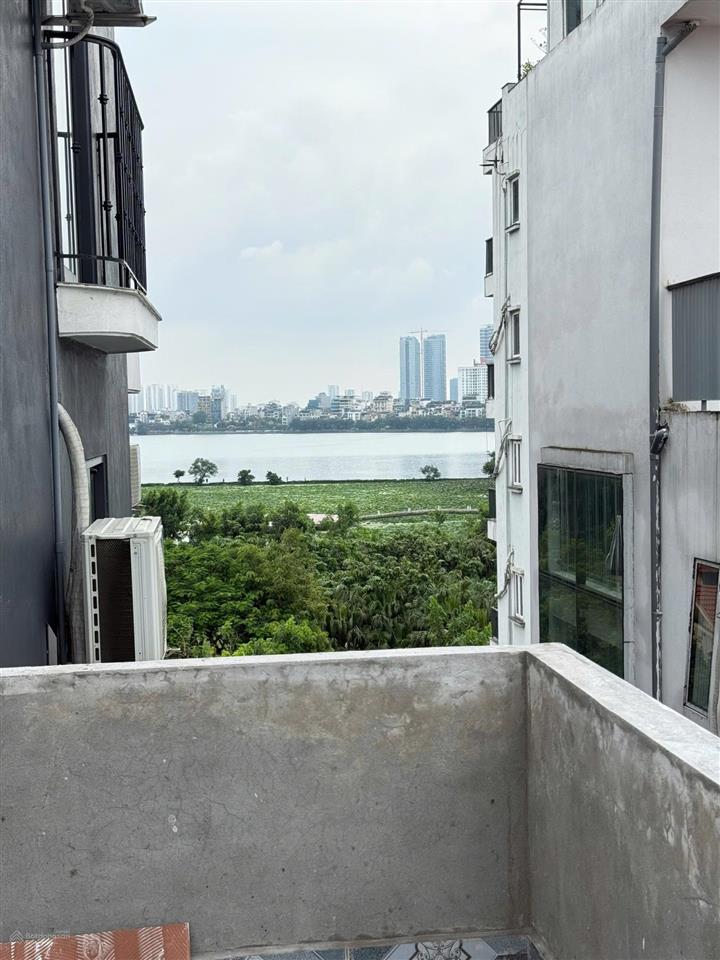 Chính chủ bán nhà tại đường tây hồ, 7 tầng thang máy giá đầu tư