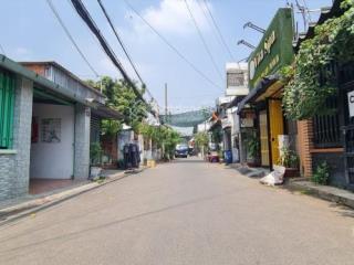 Mặt tiền linh xuân  3 tầng  hơn 4 tỷ  gấp bán