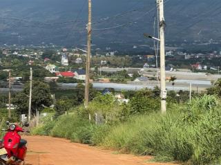 Đất ven đà lạt giá chỉ 980 triệu, cách dt725 chỉ 2km, view toàn cảnh