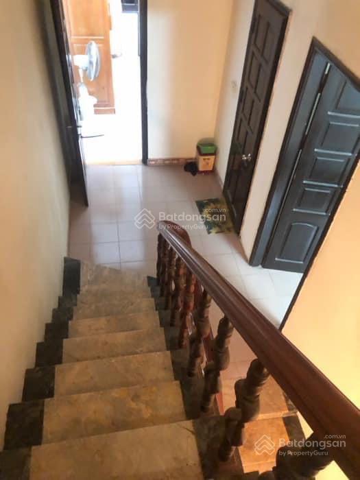 Bán nhà ngay hoàng cầu vip diện tích 124m2  4 tầng  mt 5m  giá đầu tư chỉ 18 tỷ