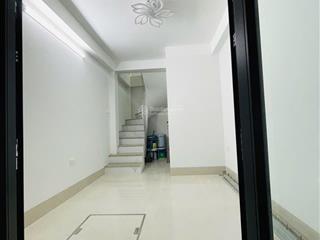 Rẻ nhất phường văn quán. nhà dân xây 5 tầng. giá 4,7 tỷ có tl.  0971 971 ***