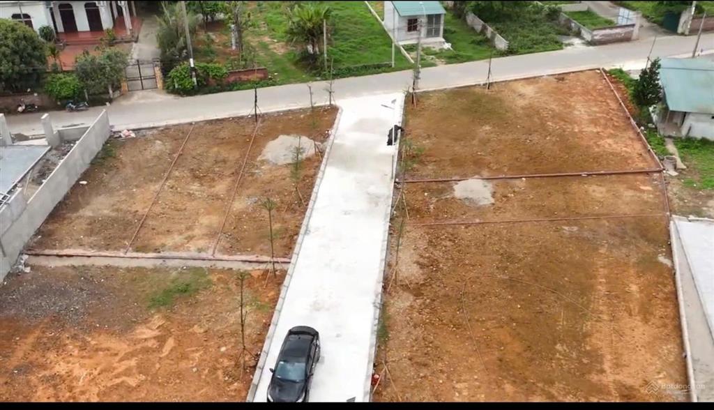 Bán gấp lô đất trung tâm hoà lạc 105.2m2 full tc  2 mặt tiền  gia tăng vốn mạnh nhờ sóng metro 5