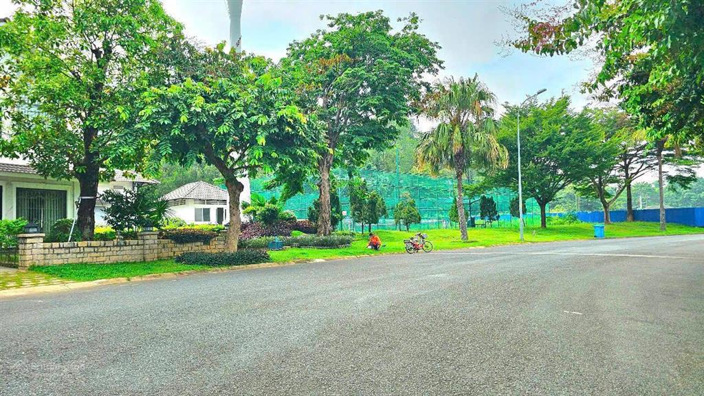 Bds hvl cần bán căn biệt thự liền kề dự án thảo nguyên sài gòn  long thạnh mỹ, q9