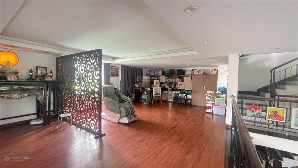 Hvl nc bán biệt thự ngang 10m kdc gia hòa, plb q9