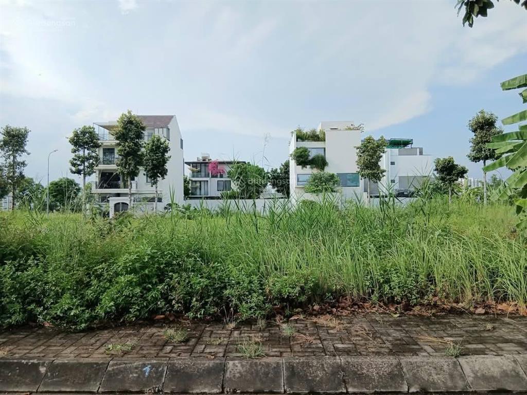 Thợ săn hàng nam phan q9 chốt nhanh nhà 9x18m gần global city q9 giá rẻ