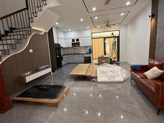 Cho thuê nhà mới 100% full nt khu compound verosa liên phường, q9