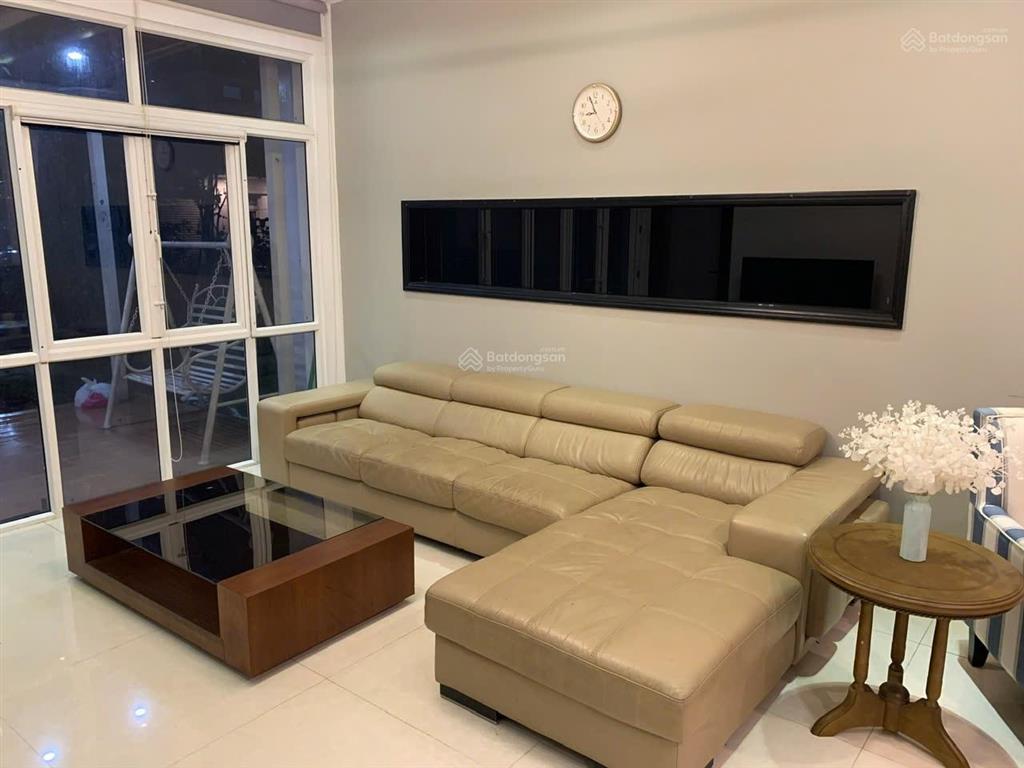 Hvl nc cho thuê nhà full nt kdchu compound villapark, liên phường q9