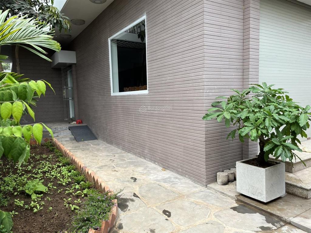 Cg cho thuê biệt thự liên phường mới 100% q9