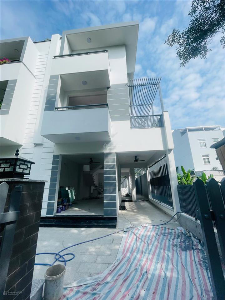 Bds hvl cho thuê biệt thự kdc gia hòa mới giá 30tr/th