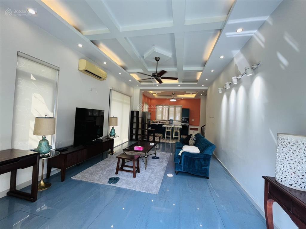 Bds hvl chủ gửi bán villa sân vườn góc 2mt khu compound thảo nguyên sài gòn q9