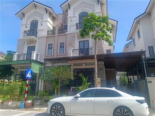 Lô góc biệt thự 2 mặt đường kđt centa vsip