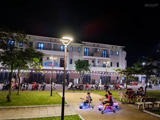 Duy nhất 1 lô view công viên giá tốt