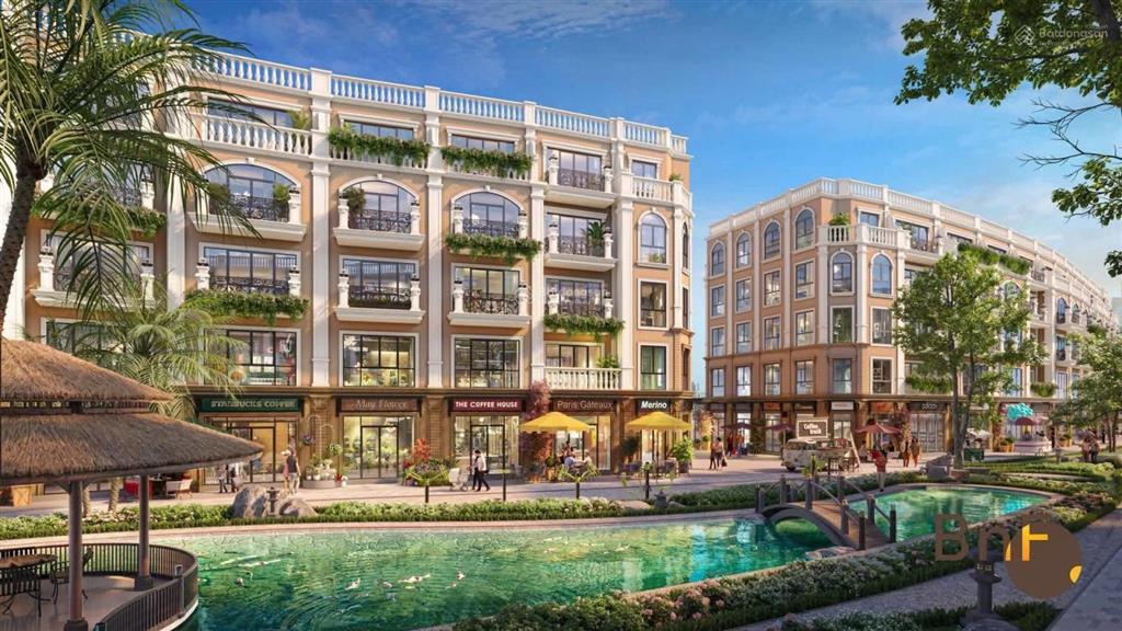 Bán 5 căn shophouse 2 mặt tiền trung tâm thường tín. giá rẻ nhất thị trường. 0985 999 ***