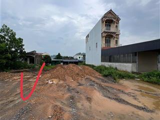 Bán đất tại hồ chí minh, 2,4tỷ 128m2. hai mặt đường, mặt đường hcm trc đất. sau là đường liên thôn